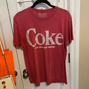Coca Cola medium graphic tee